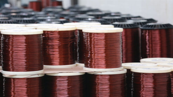 130  Class Polyesterimide Enameled Aluminum Round Wire Huilong's polyester (modified polyester) enameled wire has a thermal class rating of 130/150.   This product boasts high mechanical strength, excellent elasticity, scratch resistance, adhesion, electrical performance, and solvent resistance.   It is widely used in General household electrical motors, Electrical instruments, Power transformers, etc.